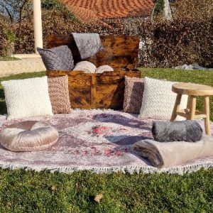 Bild Lounge Ecke mit Truhe