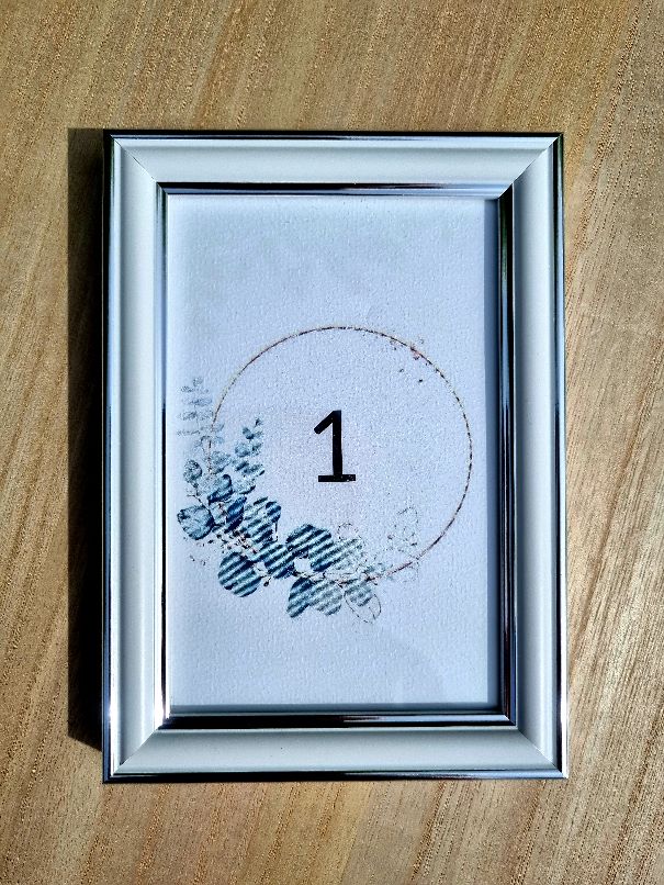 Tischnummer 1 in Bilderrahmen