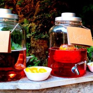 10 Liter und 8 Liter getränkespender