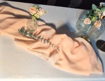 Tischläufer apricot chiffon