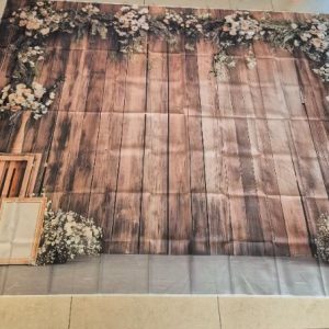 Fotoboxhintergrund Holz mit Deko